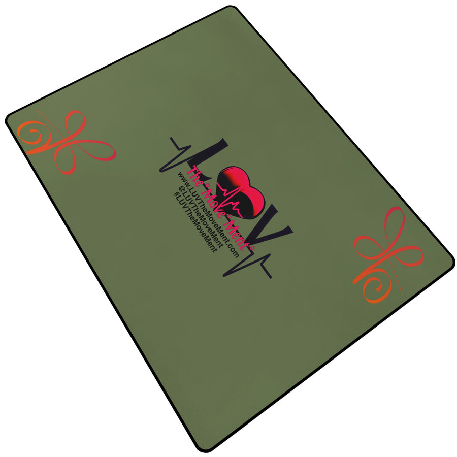LUV UNCONDITIONAL RUG - GREEN EARTH